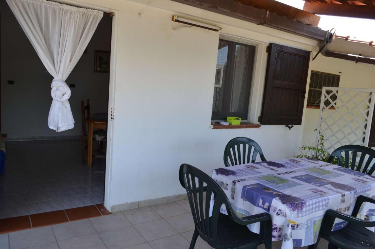 Casa Vacanze Cala Sapone SantʼAntìoco Exterior foto